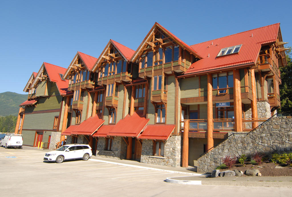 Whiskey Landing Lodge Ucluelet Room photo