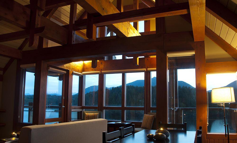 Whiskey Landing Lodge Ucluelet Exterior photo